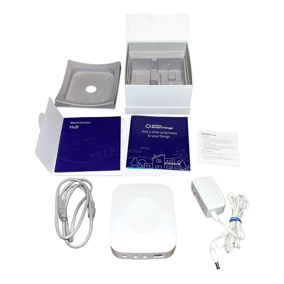 Samsung SmartThings Smart Hub 2nd Generation STH-ETH-250 w/cords, Tested Works! - Picture 3 of 16